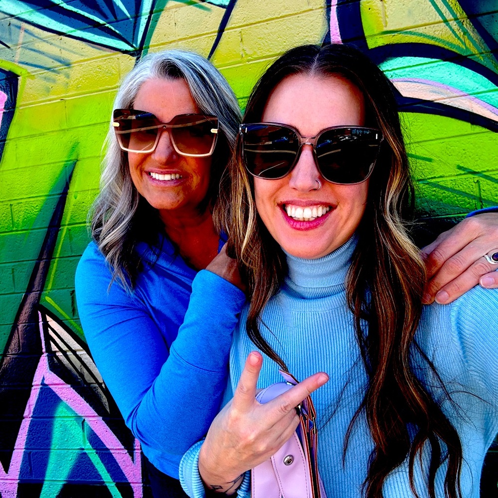 Meet your Posher, Lauren